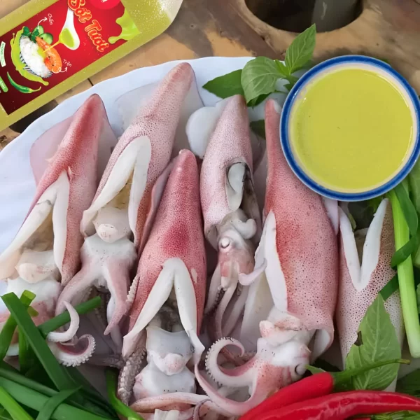 nuoc-cham-muc-hap-cay-ngon-sot-tuoi-tohafood